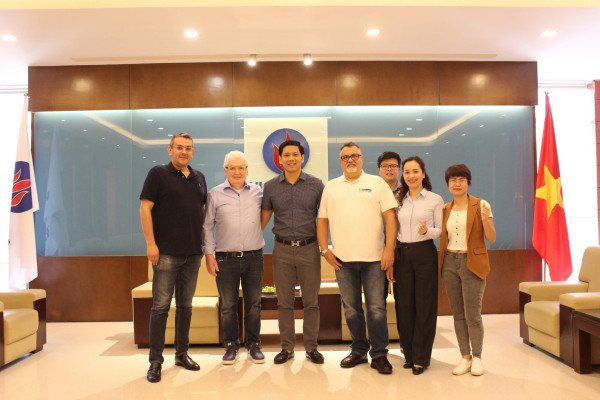 Chuyên gia thiết kế nổi tiếng thế giới Nilo Gioacchini sẽ tham gia vào Dự án sản xuất Sứ vệ sinh cao cấp của Viglacera